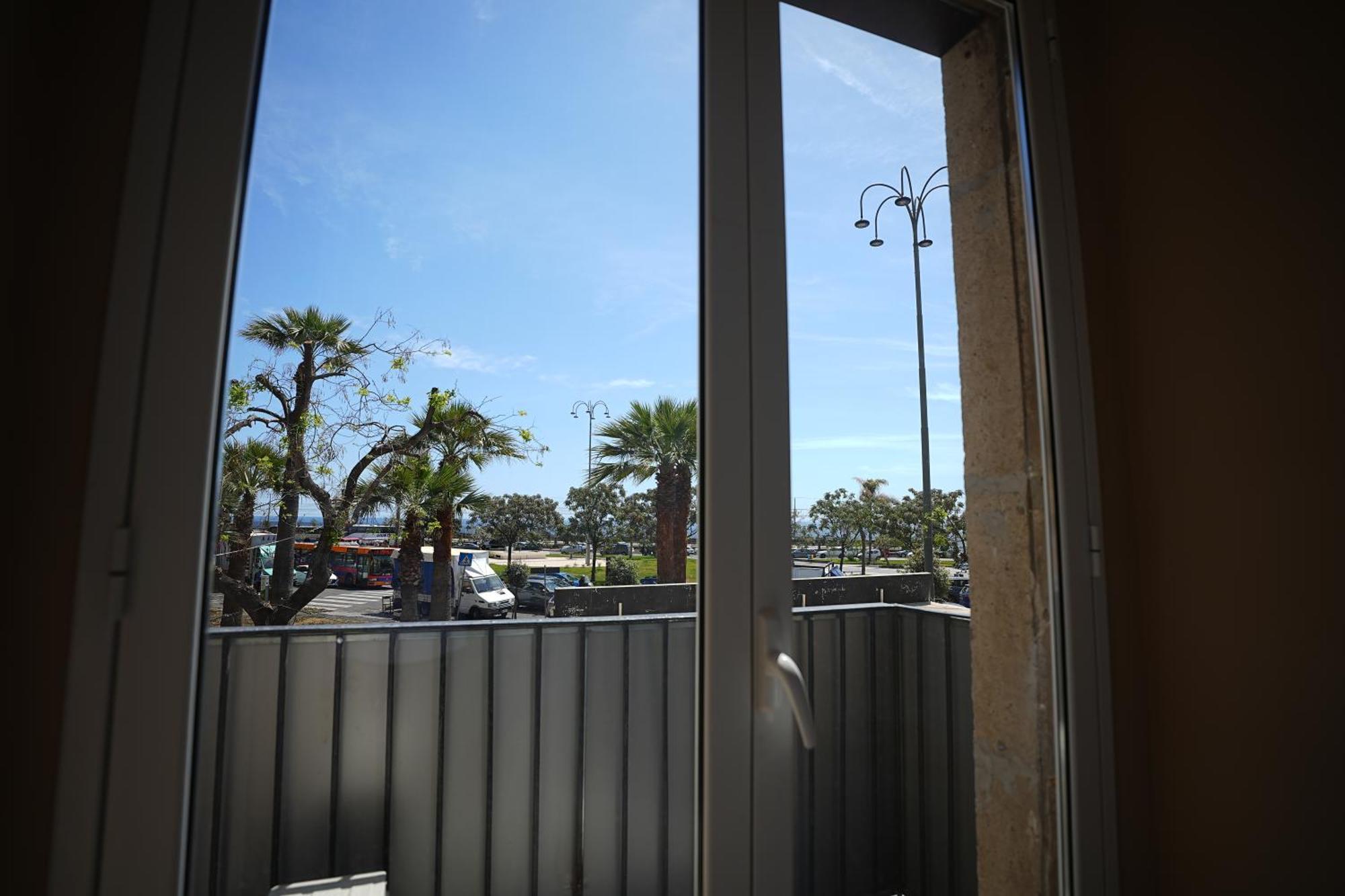 B&B Suites&Rooms Piazza Dei Martiri Catania Bagian luar foto